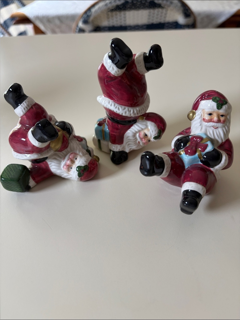 Vintage Fitz&Floyd Tumbling Santaโs